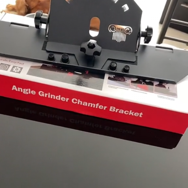 قاطع الزاوية