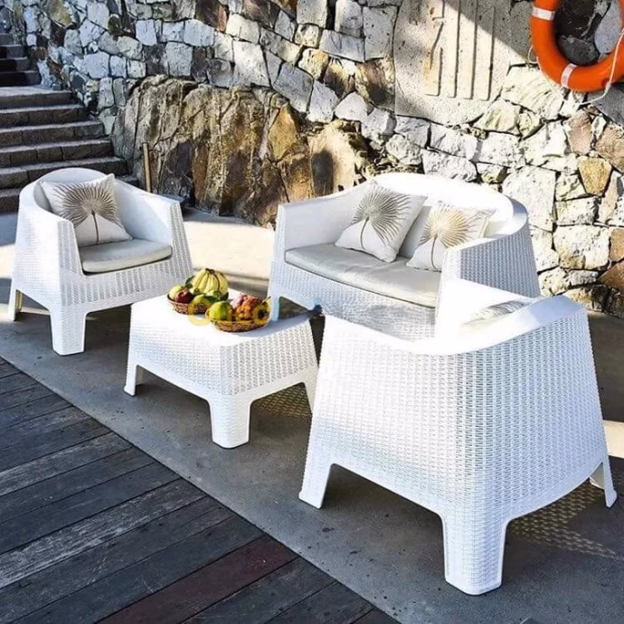 salon de jardin en plastique