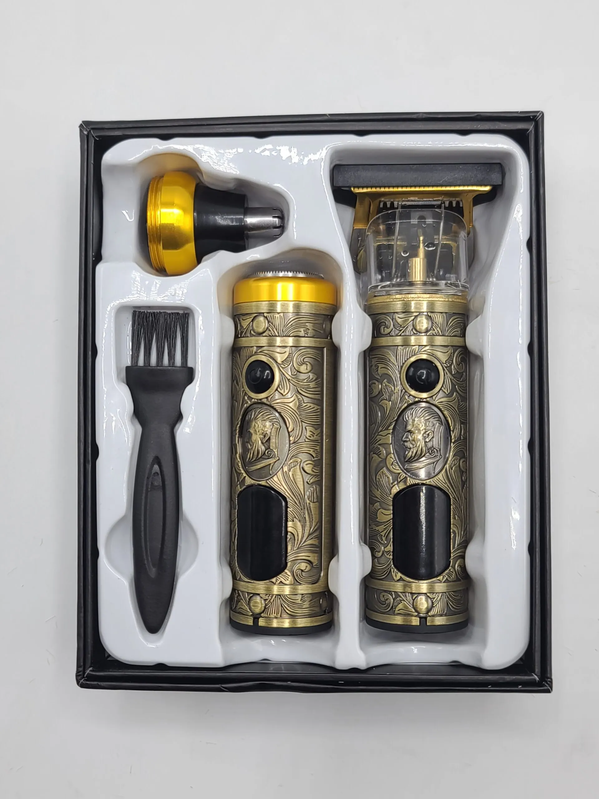 الة حلاقة الكهربائية